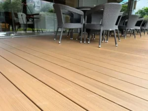 cut the composite decking